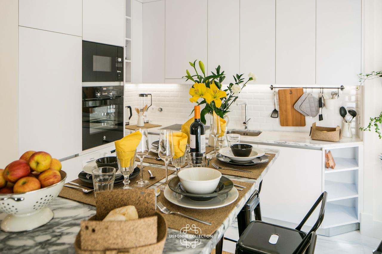 Very And Charming 60 By Lisbonne Collection
